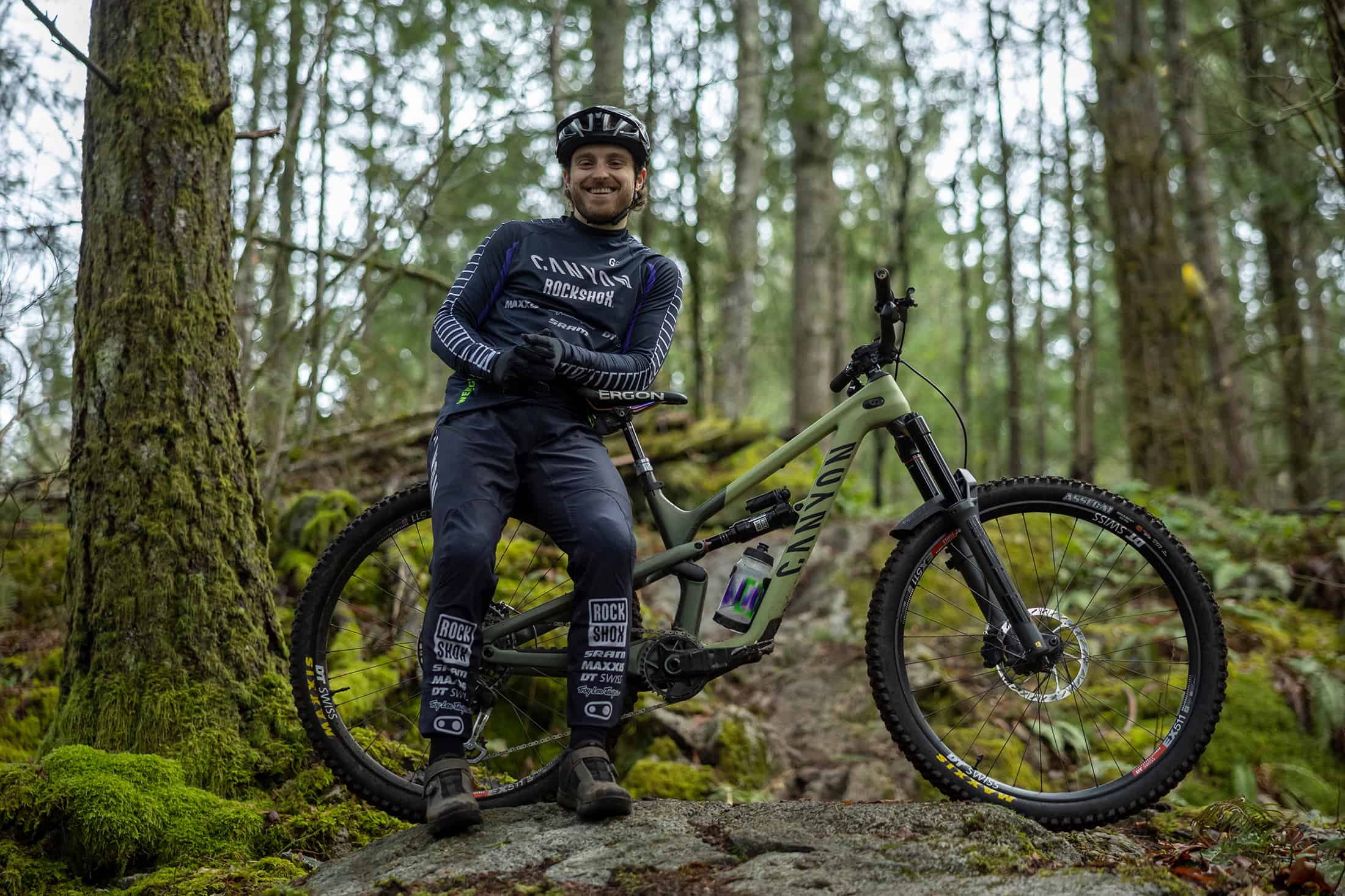 Canadian ripper Jesse Melamed joins the Canyon CLLCTV Enduro Squad 