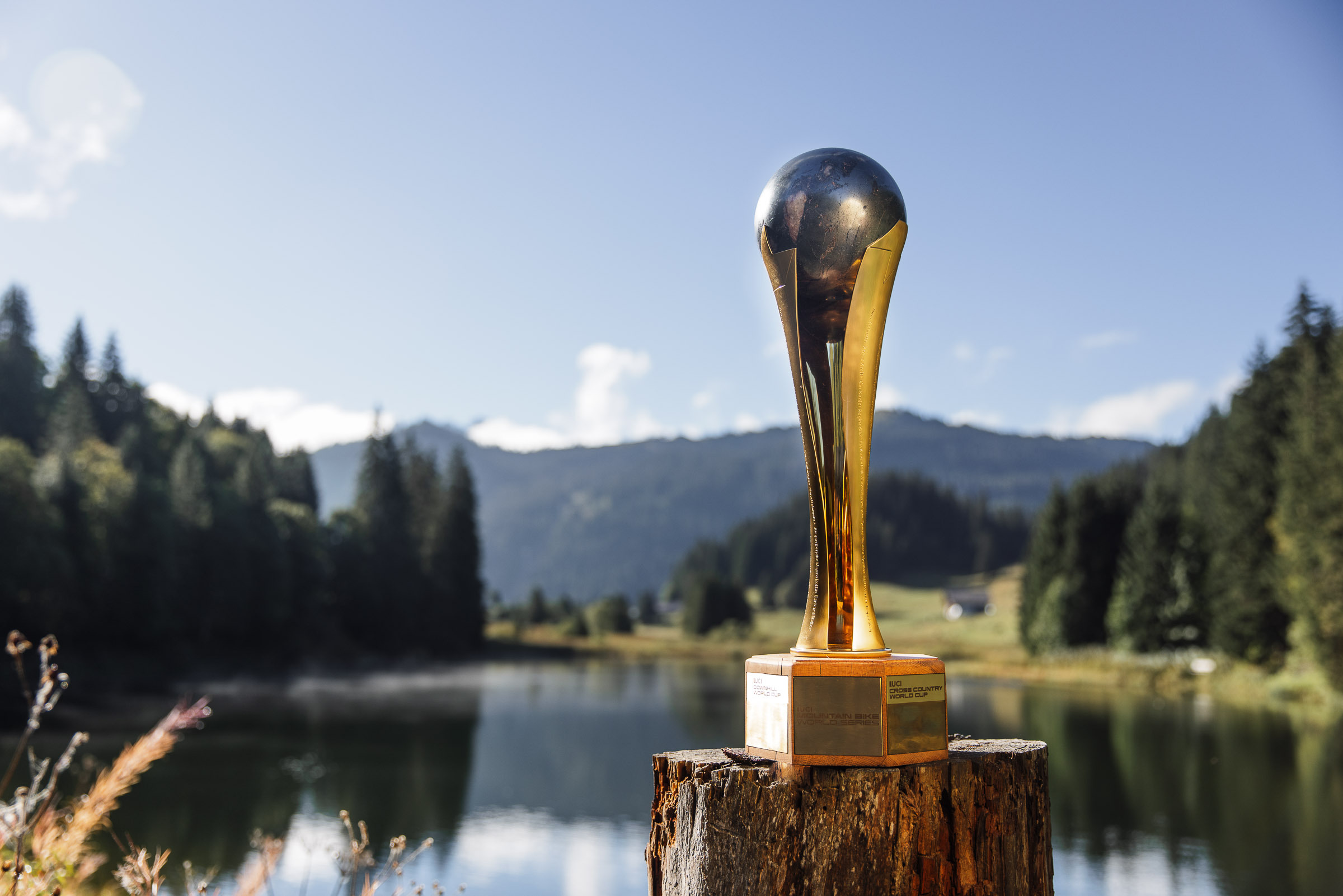 The new UCI Mountain Bike World Cup Overall Trophy is here