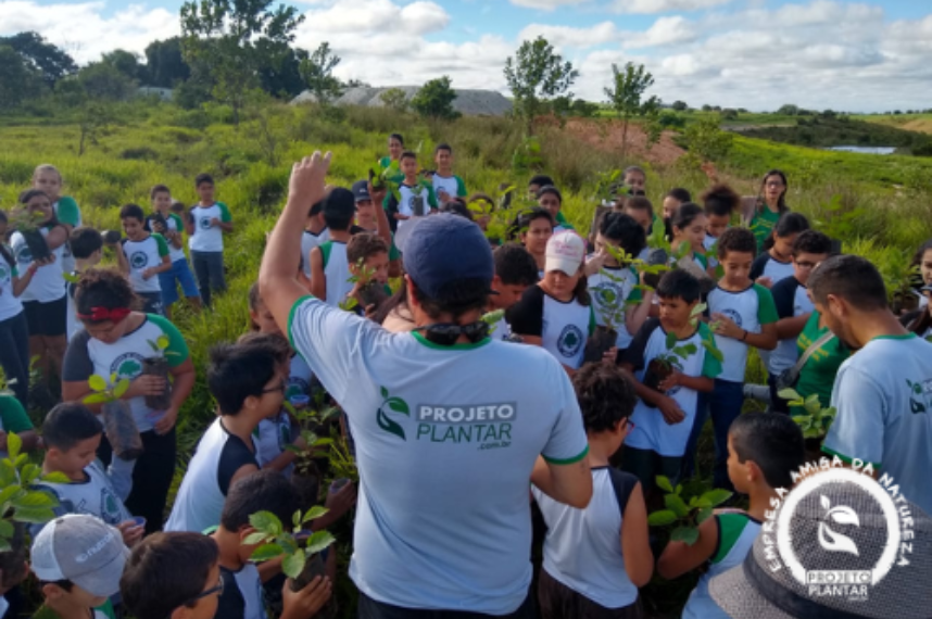 WHOOP UCI Mountain Bike World Series Araxa plants 1,000 native trees in sustainability action