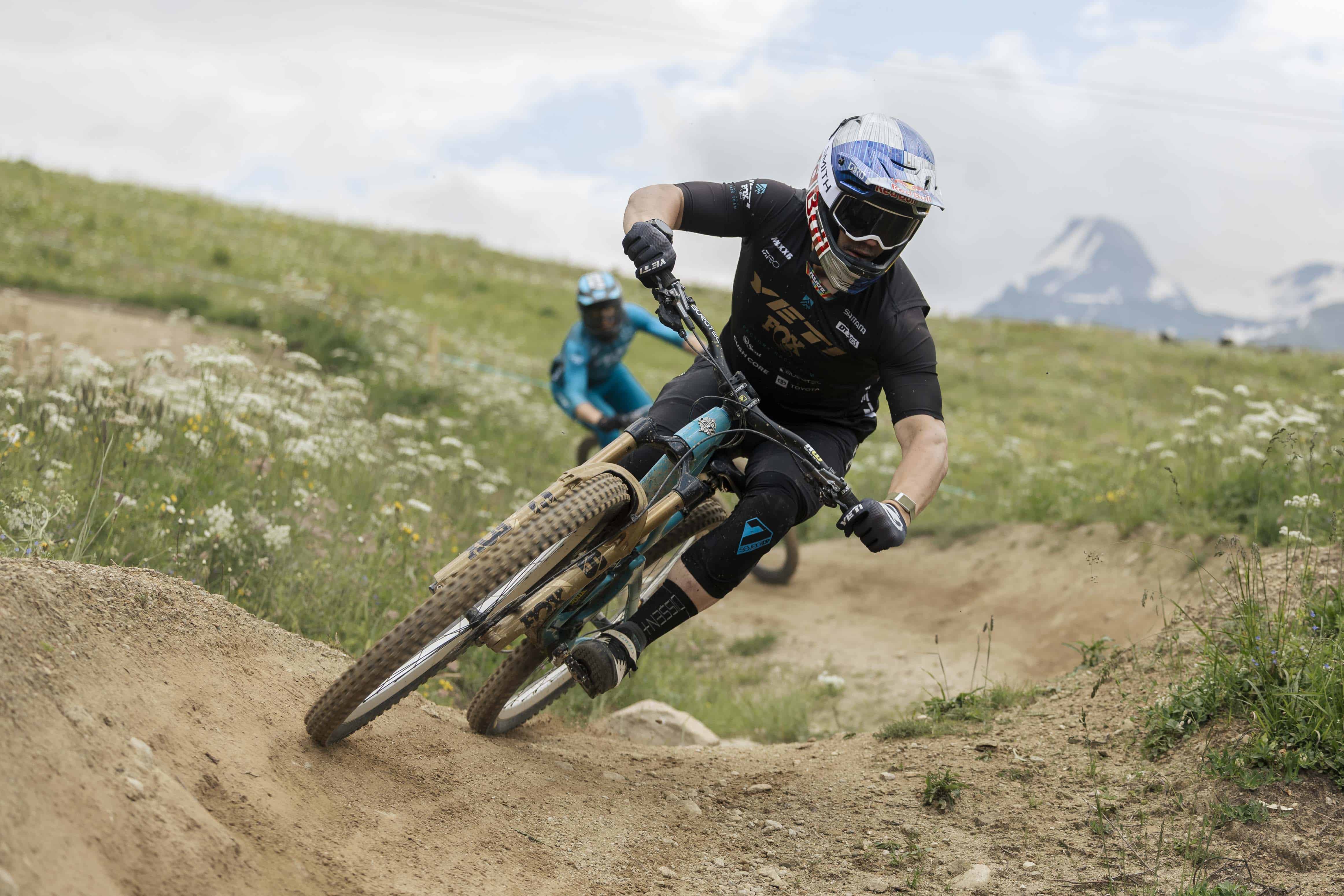 EVERYTHING STILL TO PLAY FOR AT THE PENULTIMATE  UCI ENDURO AND E-ENDURO WORLD CUP ROUNDS OF THE SEASON