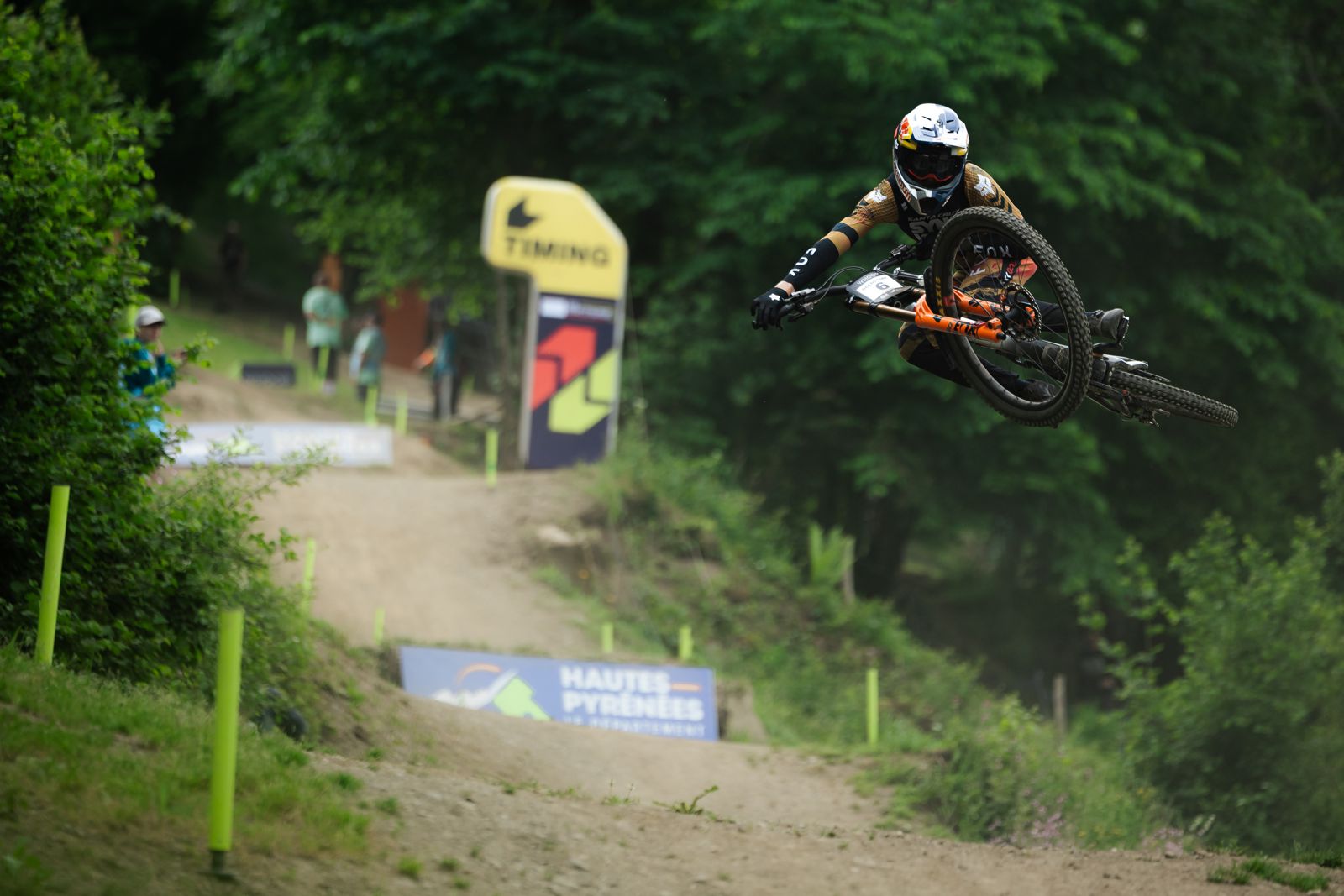 Canadian Stars Hemstreet and Goldstone Show Skills to Take Victories in Loudenvielle – Peyragudes