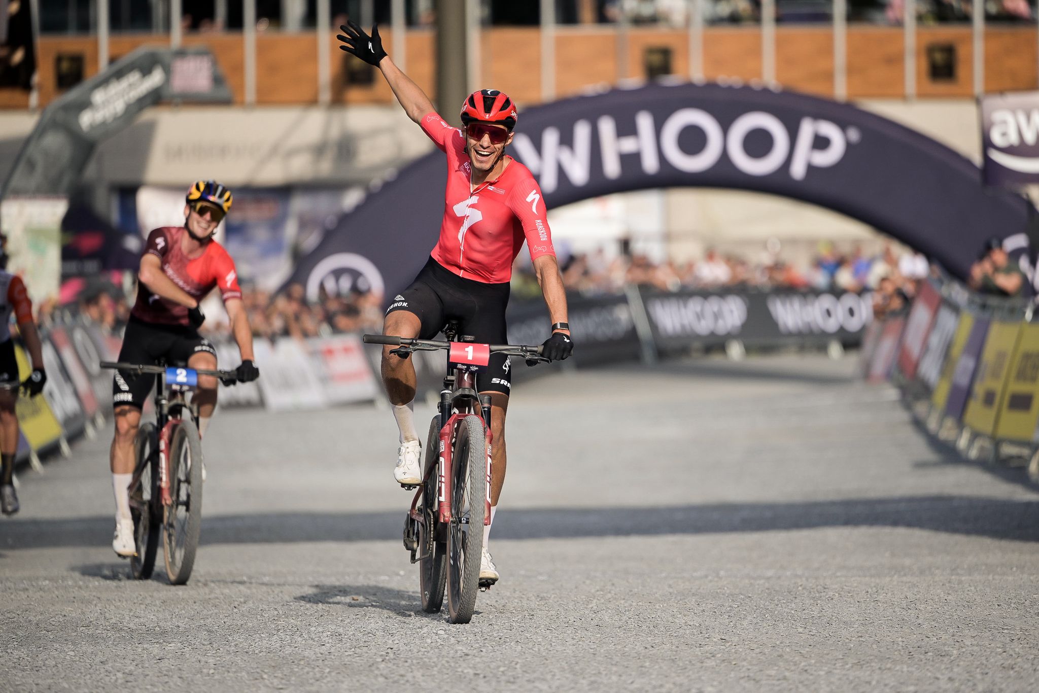Pieterse Doubles Up and Blevins Goes Four in a Row