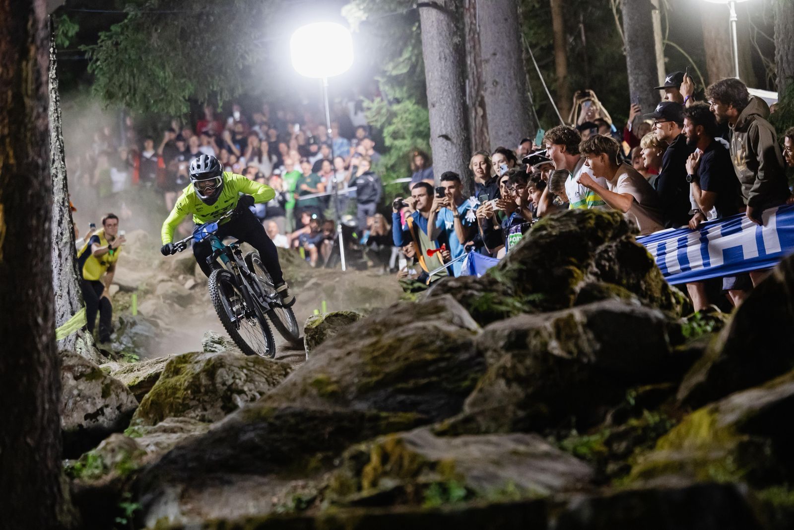 Łukasik and Conolly Secure Overall Titles at Penultimate Round of UCI Enduro World Cup in La Thuile - Valle d’Aosta